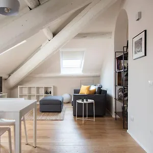  Apartamento Breathtaking Castle View Youhosty - Quintino Sella