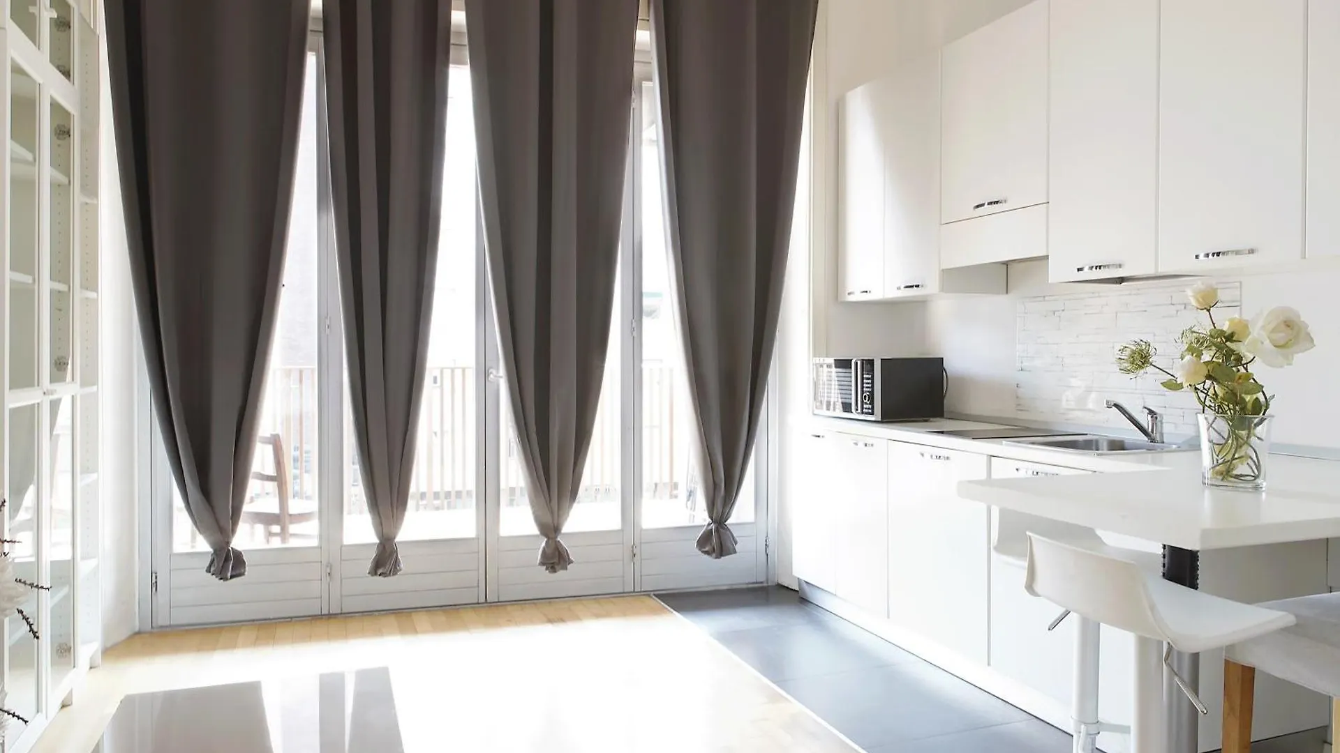 Rio Central Apartment Mediolan