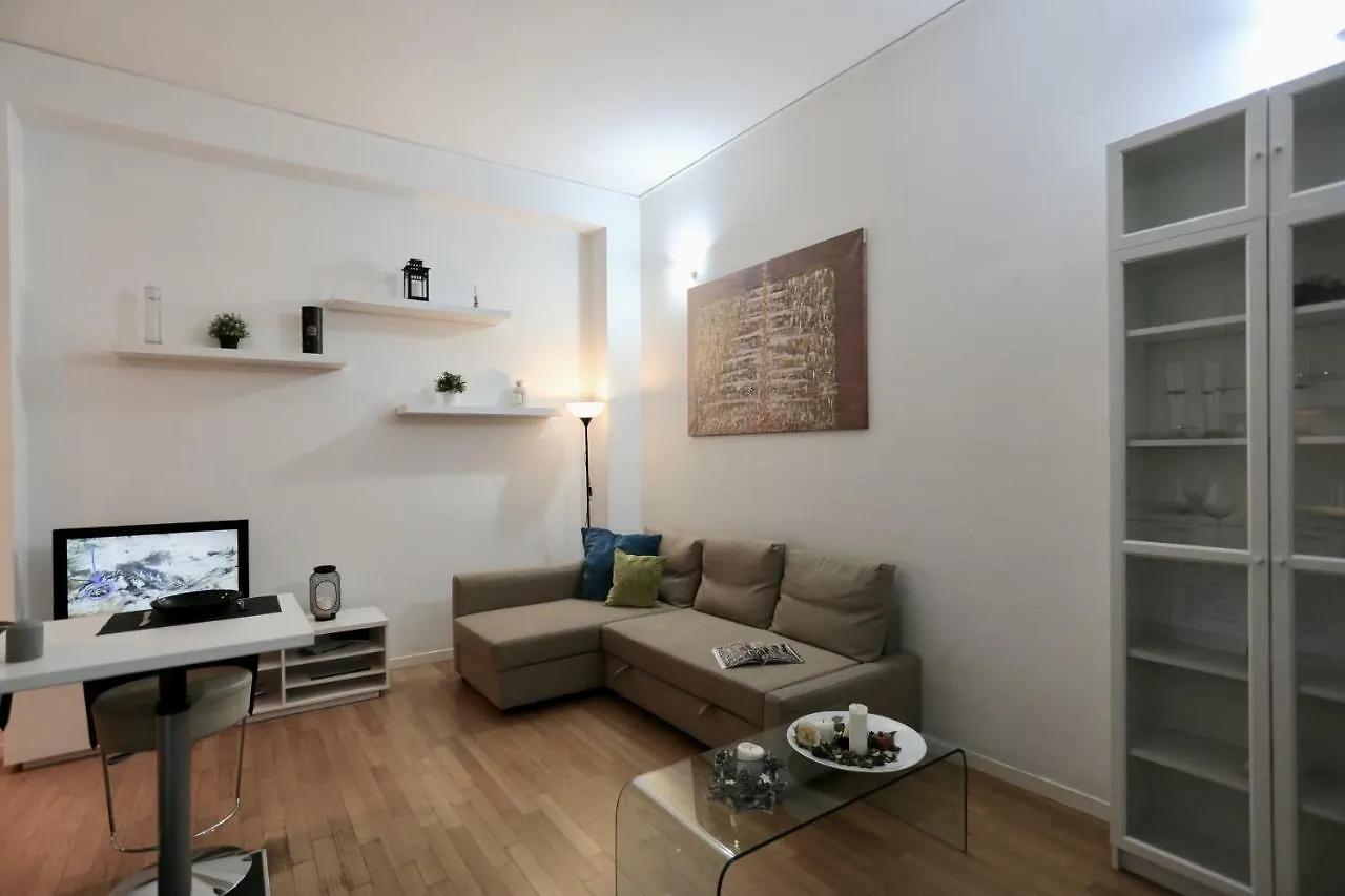 Rio Central Apartment Mediolan 0*,